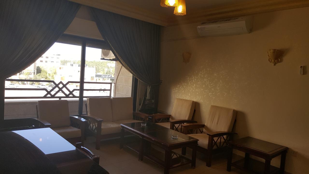 Al Khaleej Hotel Apartments Amman Exterior photo